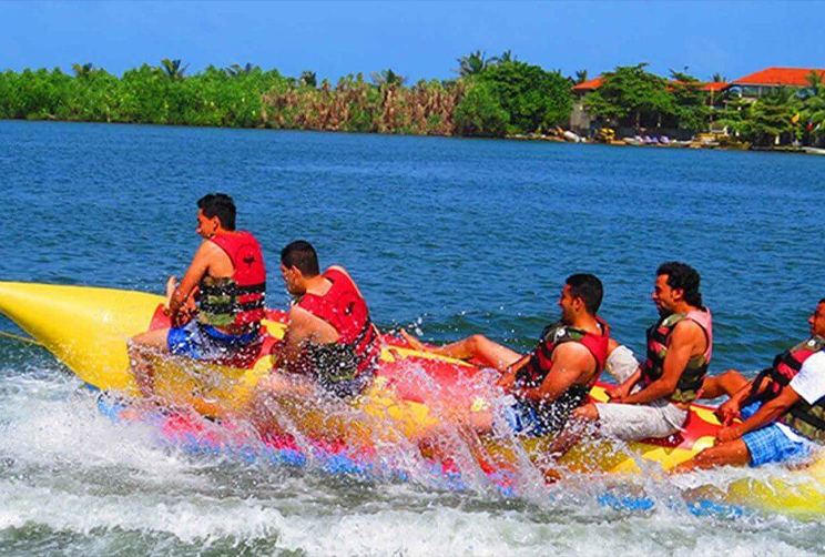 6. Banana Boat Ride